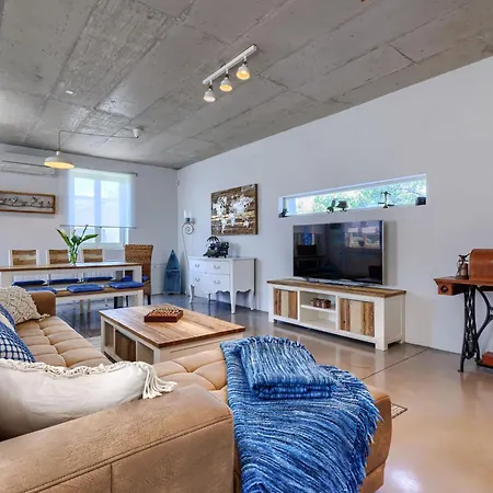 Gallicianum By Interhome *