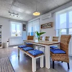 Gallicianum By Interhome * Galižana
