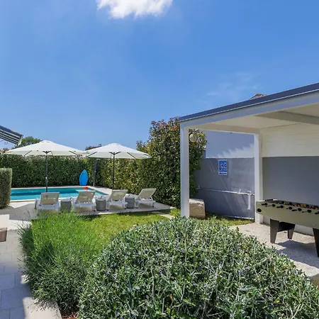 Gallicianum By Interhome Galizana