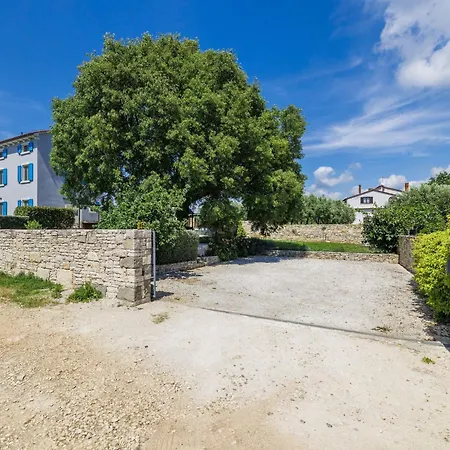 Villa Gallicianum By Interhome