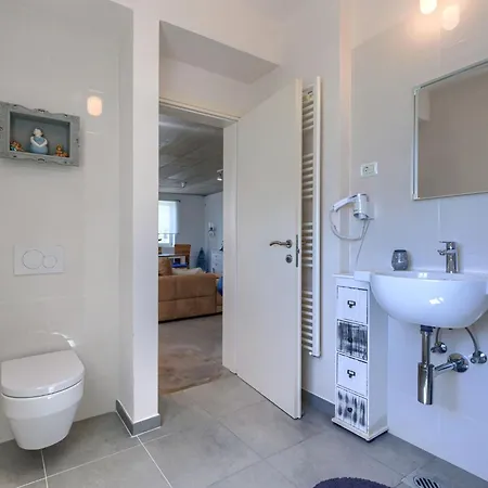 Gallicianum By Interhome