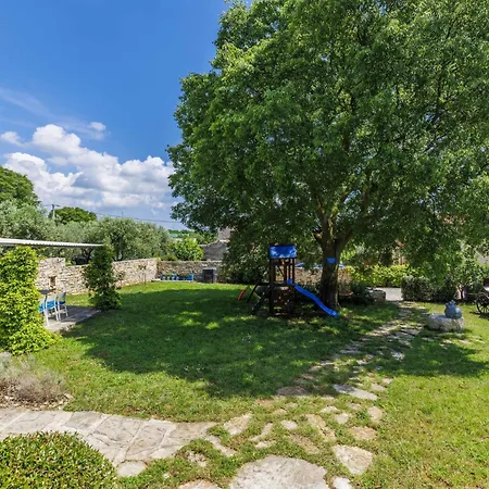 Gallicianum By Interhome * Galizana